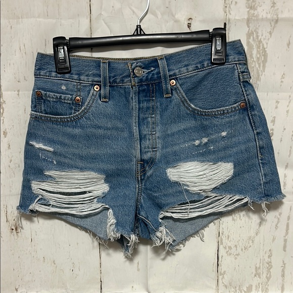 Distressed Blue Denim Shorts levi’s - Picture 1 of 2